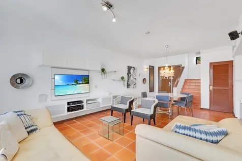 Villas Las Brisas Apt 9b Rio Mar Cluster Iv Rio Grande PR 00721