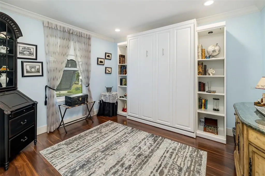 1169 W Peppertree Drive Sarasota FL 34242