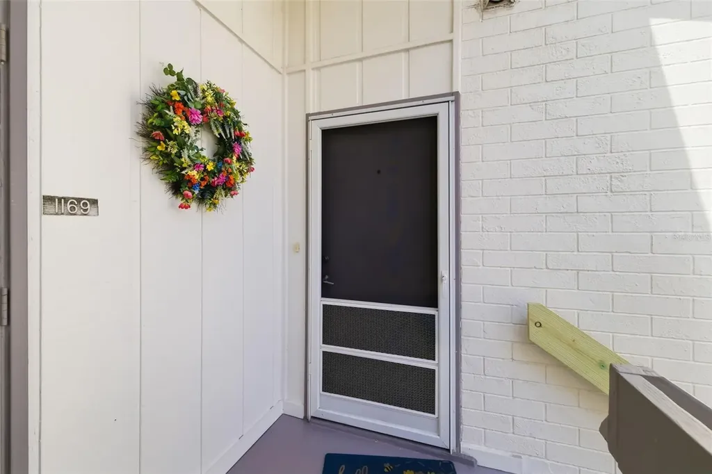 1169 W Peppertree Drive Sarasota FL 34242