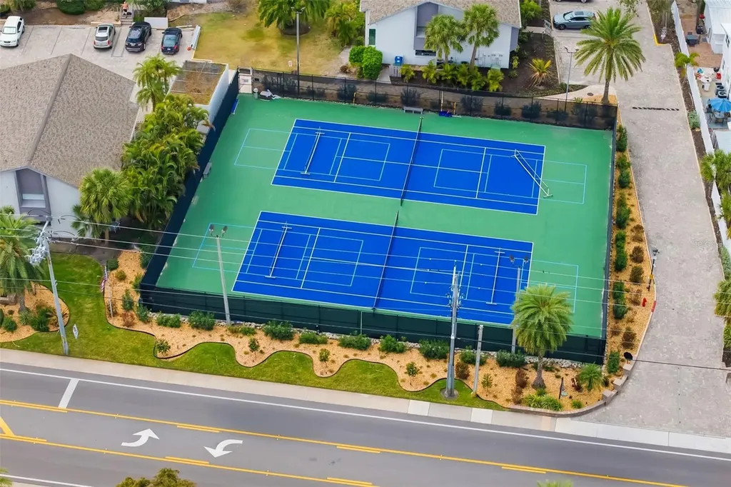 1169 W Peppertree Drive Sarasota FL 34242