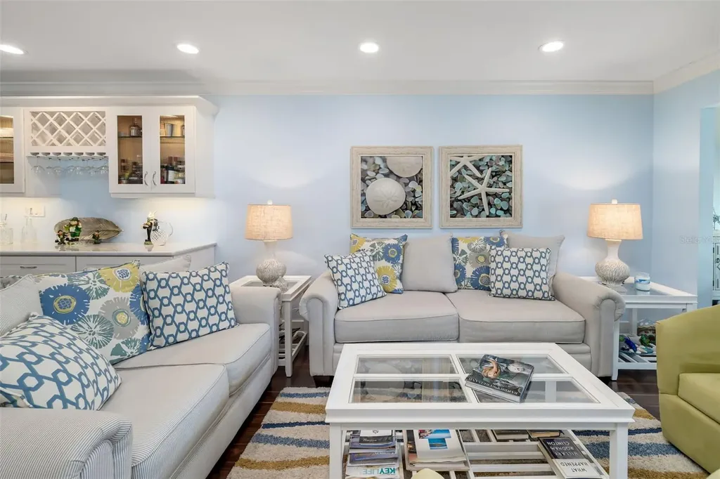 1169 W Peppertree Drive Sarasota FL 34242
