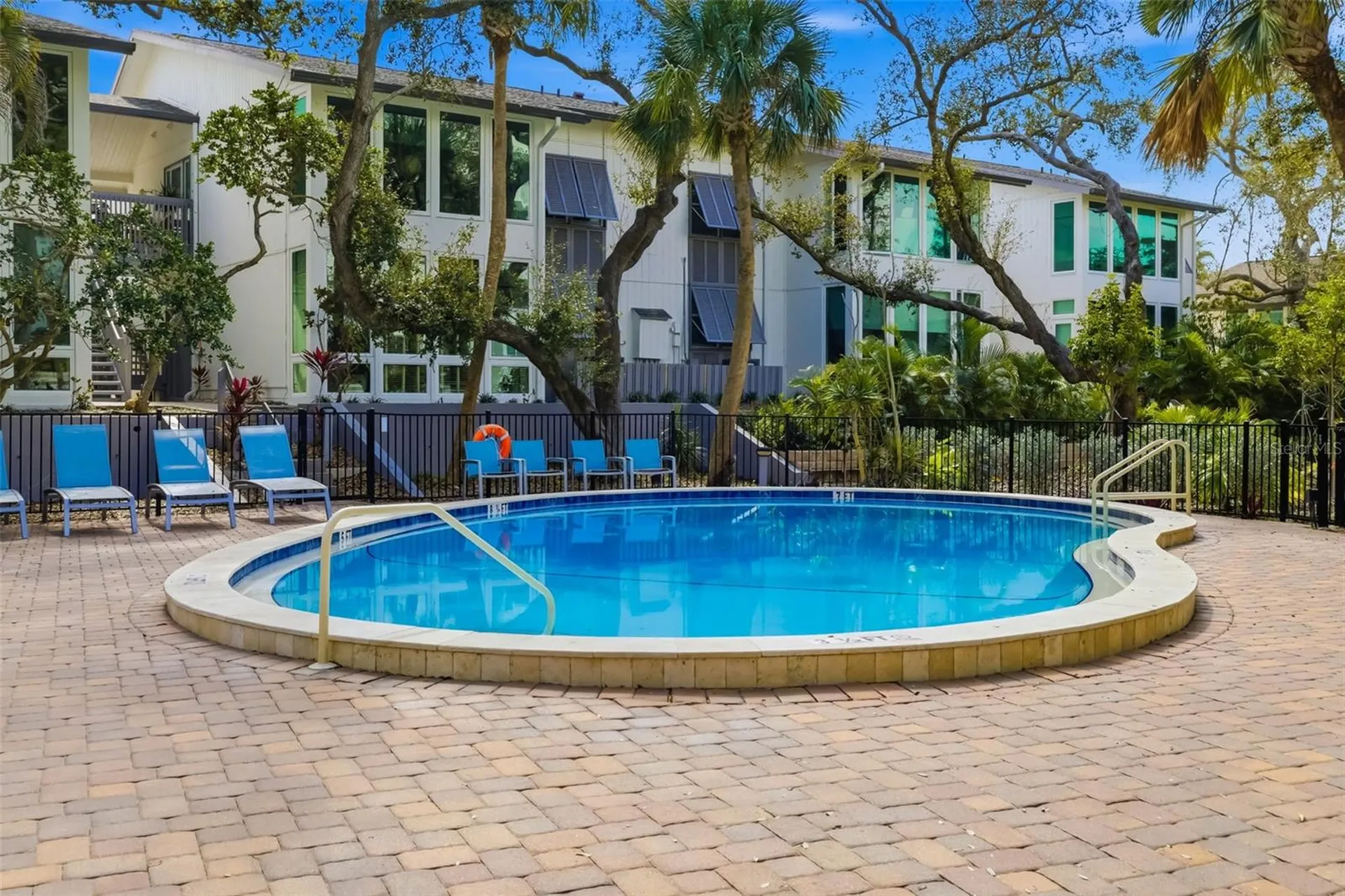 1169 W Peppertree Drive Sarasota FL 34242