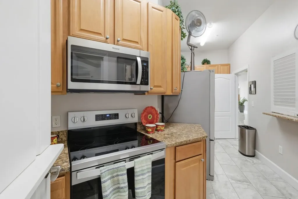 808 3rd Avenue W Bradenton FL 34205
