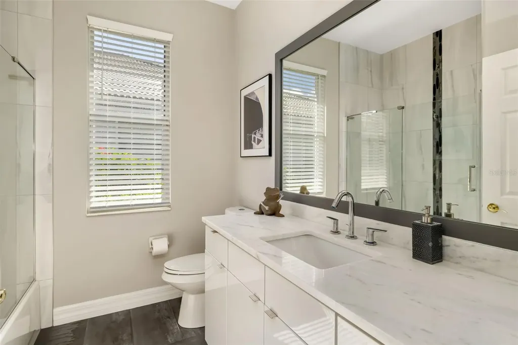 9819 Discovery Terrace Bradenton FL 34212