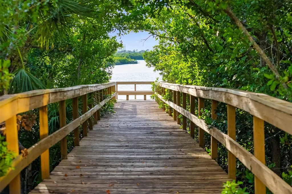 9819 Discovery Terrace Bradenton FL 34212