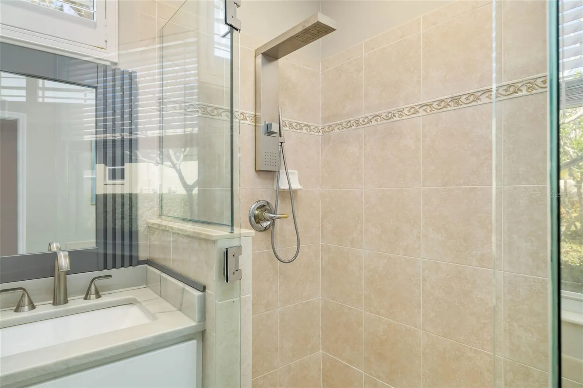 9819 Discovery Terrace Bradenton FL 34212