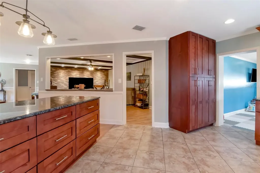 2535 Lake Ellen Drive Tampa FL 33618