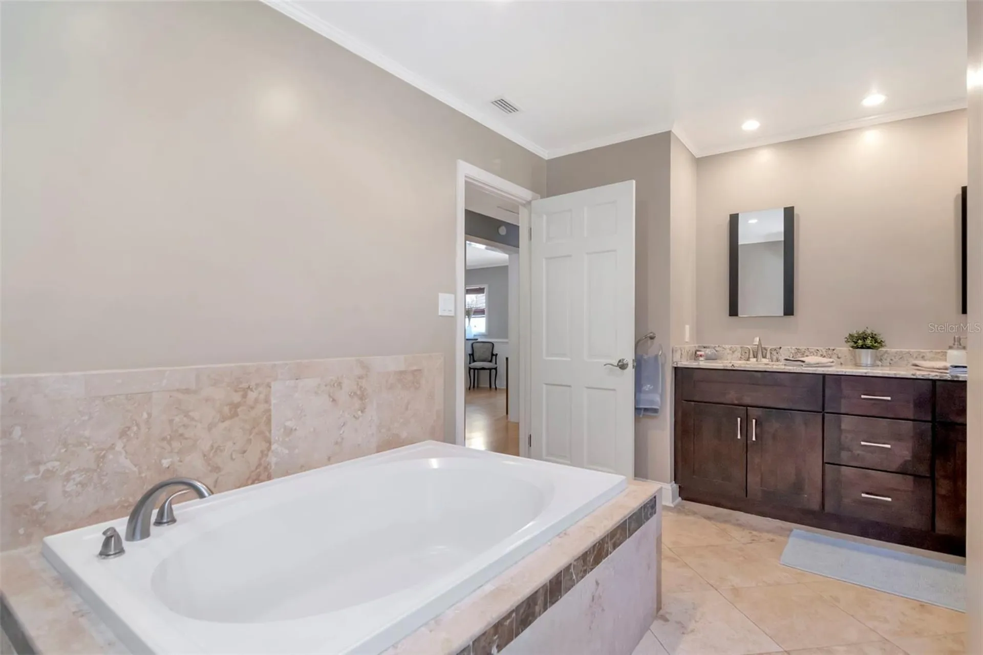 2535 Lake Ellen Drive Tampa FL 33618