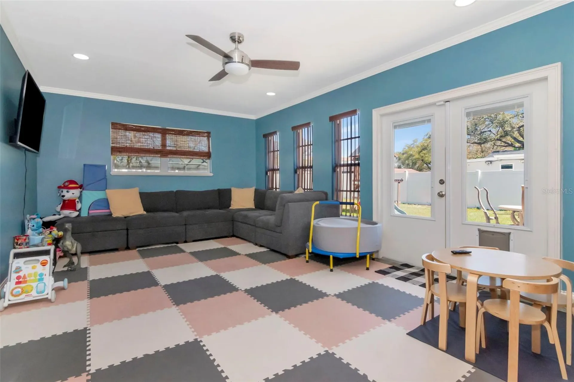 2535 Lake Ellen Drive Tampa FL 33618