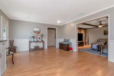 2535 Lake Ellen Drive Tampa FL 33618