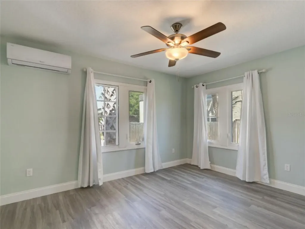 425 N Oleander Avenue Daytona Beach FL 32118