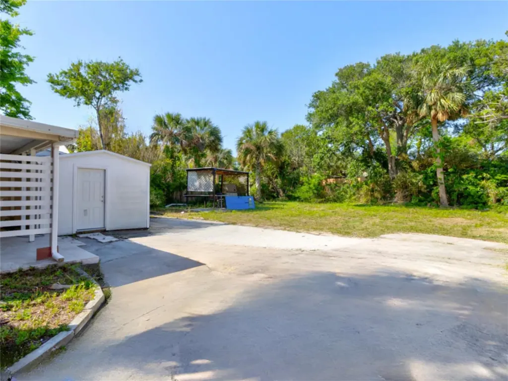 425 N Oleander Avenue Daytona Beach FL 32118