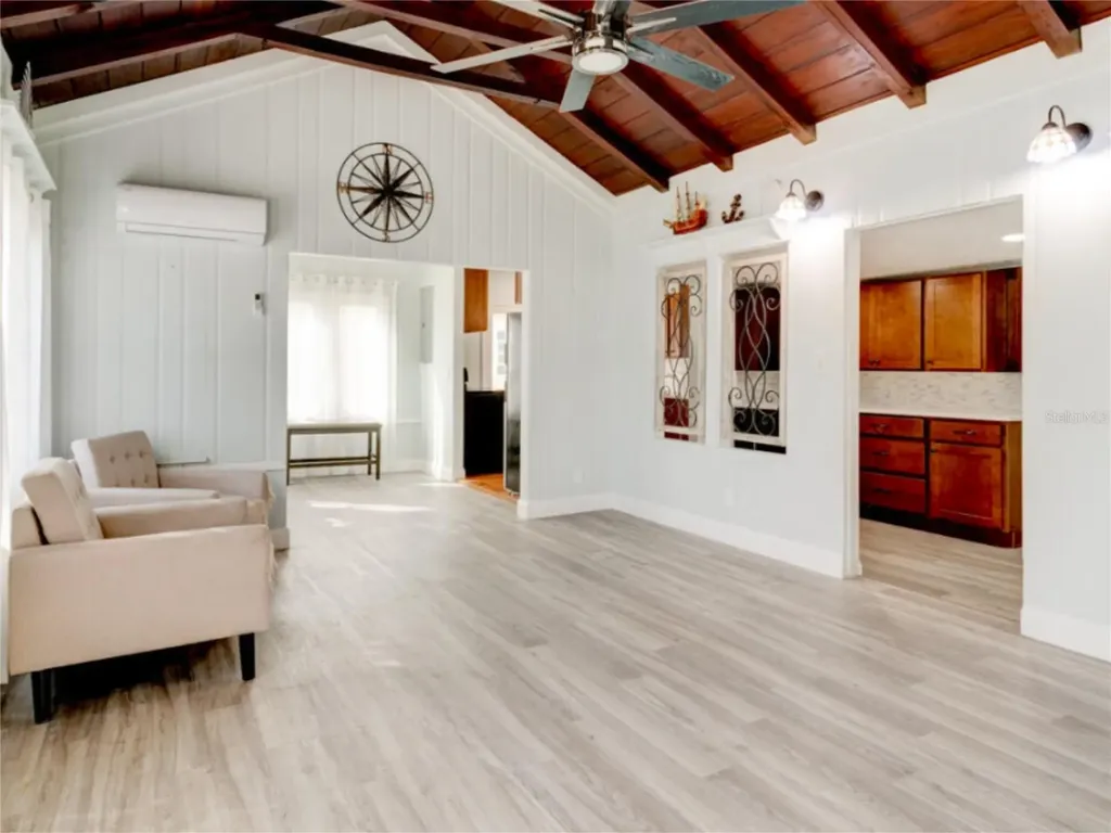 425 N Oleander Avenue Daytona Beach FL 32118