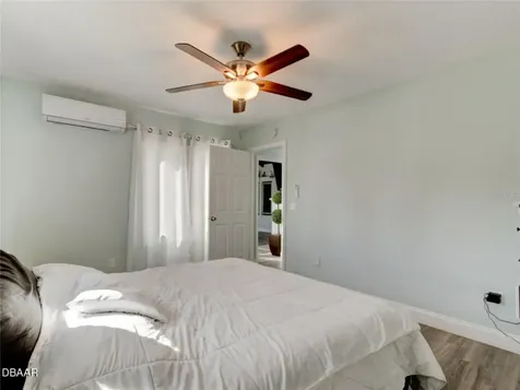 425 N Oleander Avenue Daytona Beach FL 32118