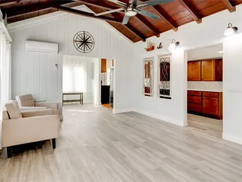 425 N Oleander Avenue Daytona Beach FL 32118