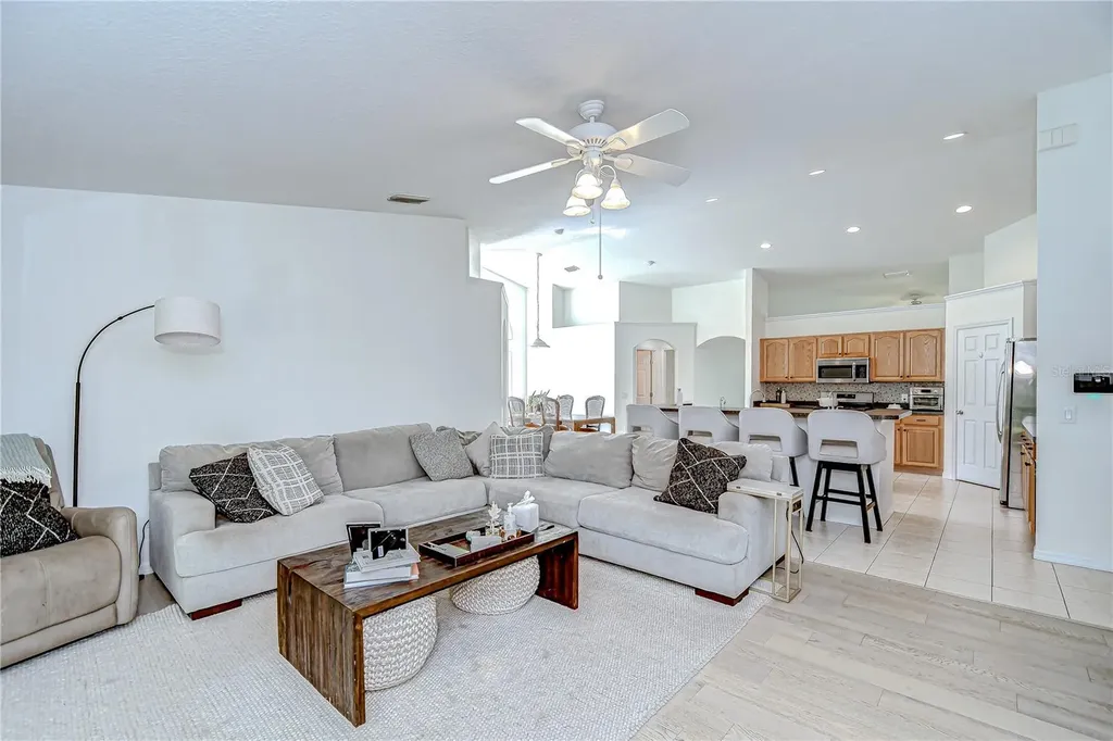 7107 Colonial Lake Drive Riverview FL 33578