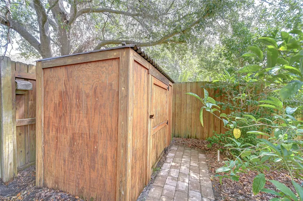 7107 Colonial Lake Drive Riverview FL 33578