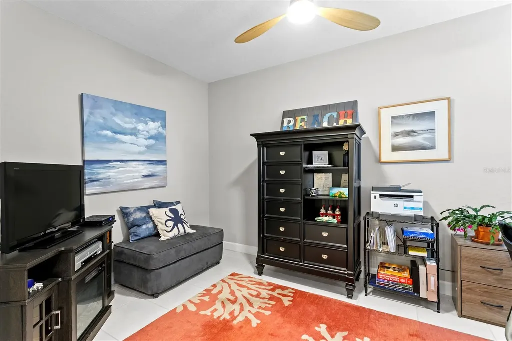 4750 Dolphin Cay Lane S St Petersburg FL 33711