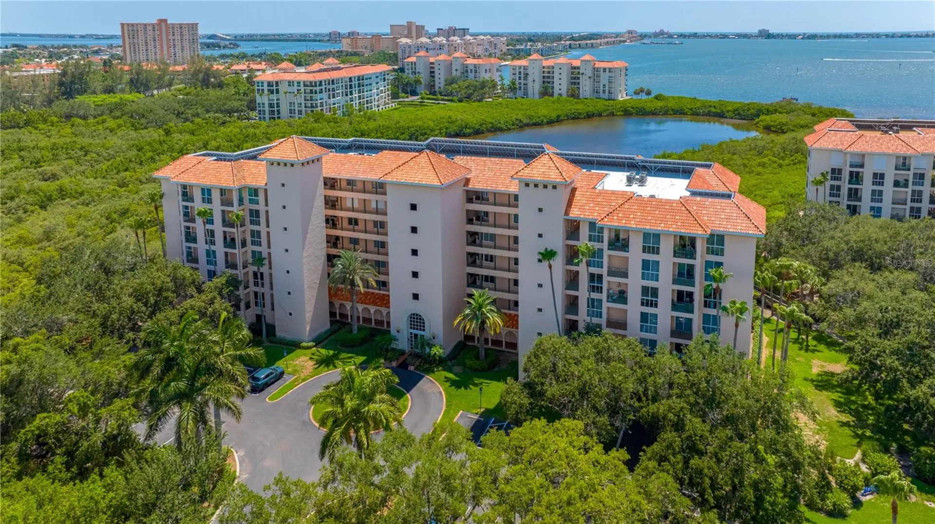4750 Dolphin Cay Lane S St Petersburg FL 33711