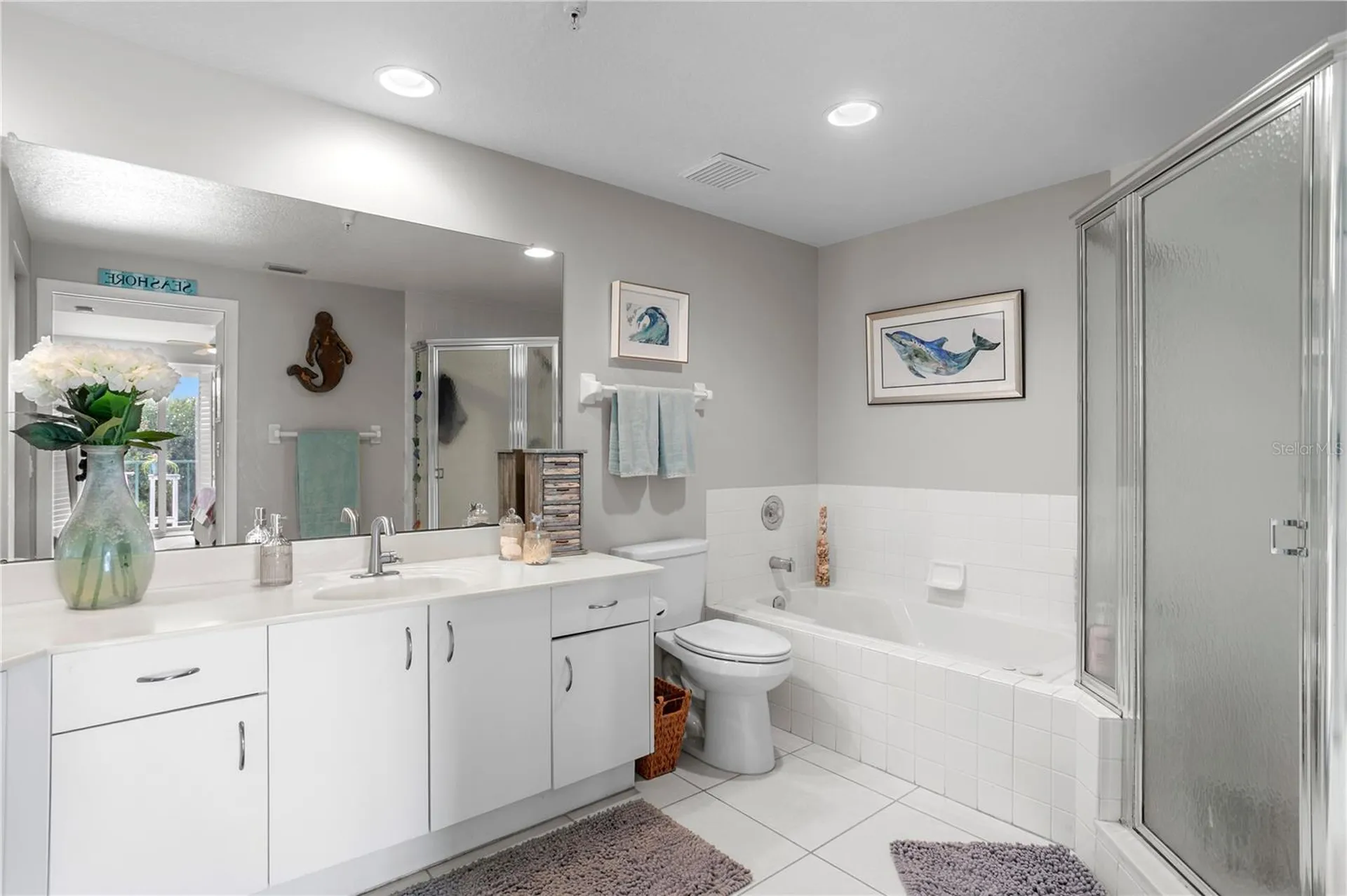 4750 Dolphin Cay Lane S St Petersburg FL 33711
