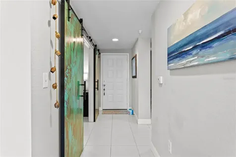 4750 Dolphin Cay Lane S St Petersburg FL 33711