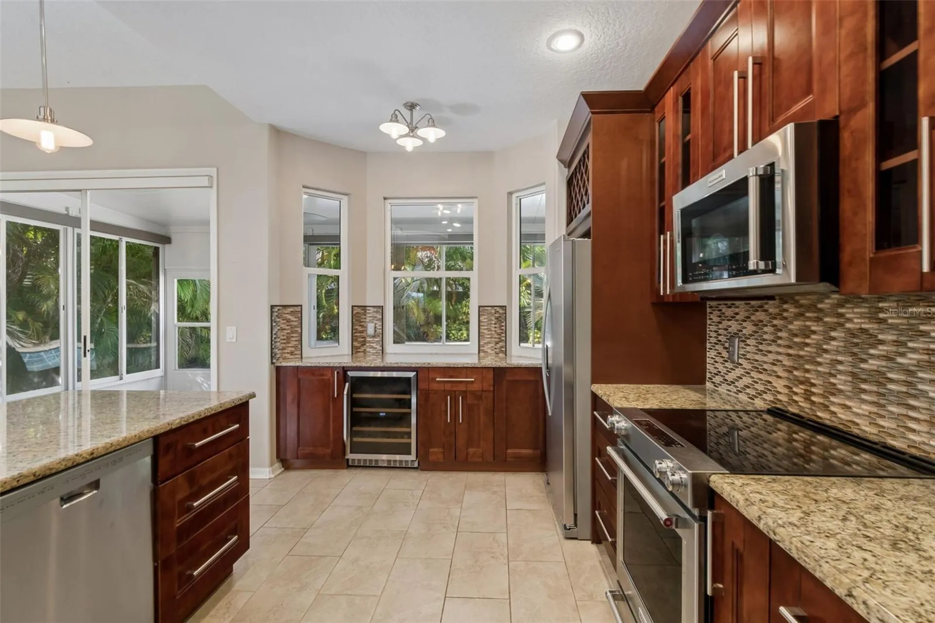 461 Briland Street Tarpon Springs FL 34689