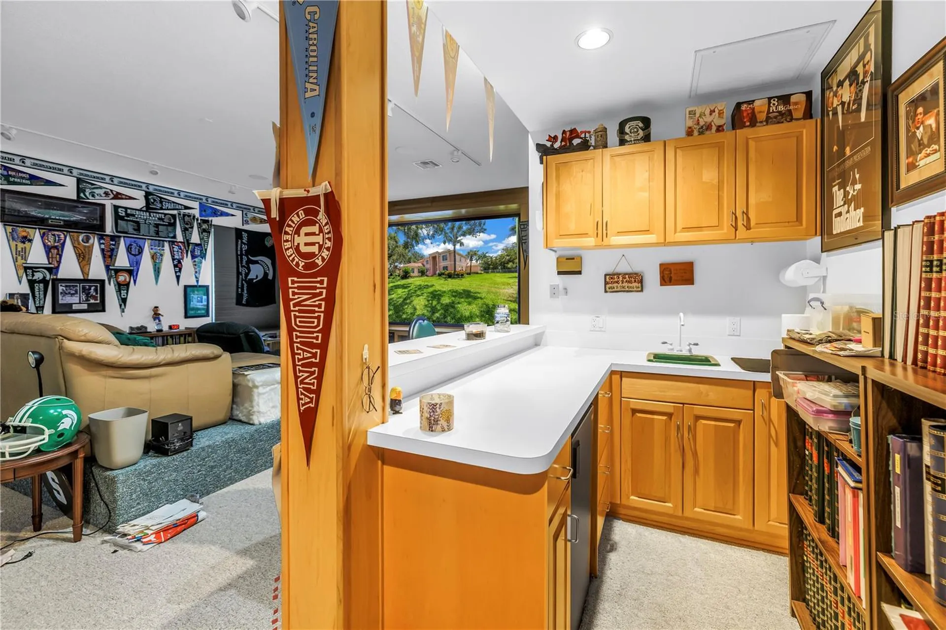 4930 Sandpiper Lane S St Petersburg FL 33711