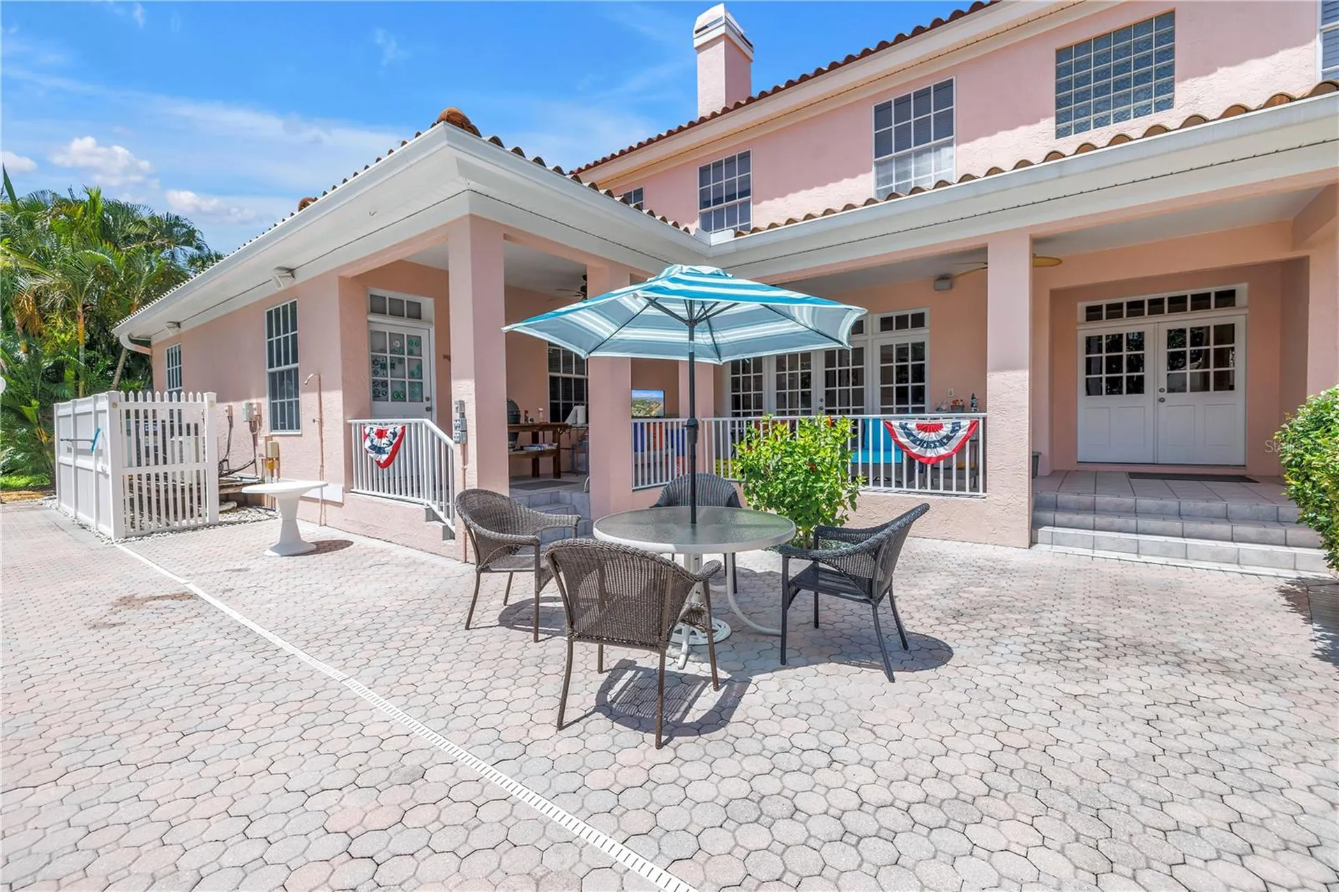 4930 Sandpiper Lane S St Petersburg FL 33711