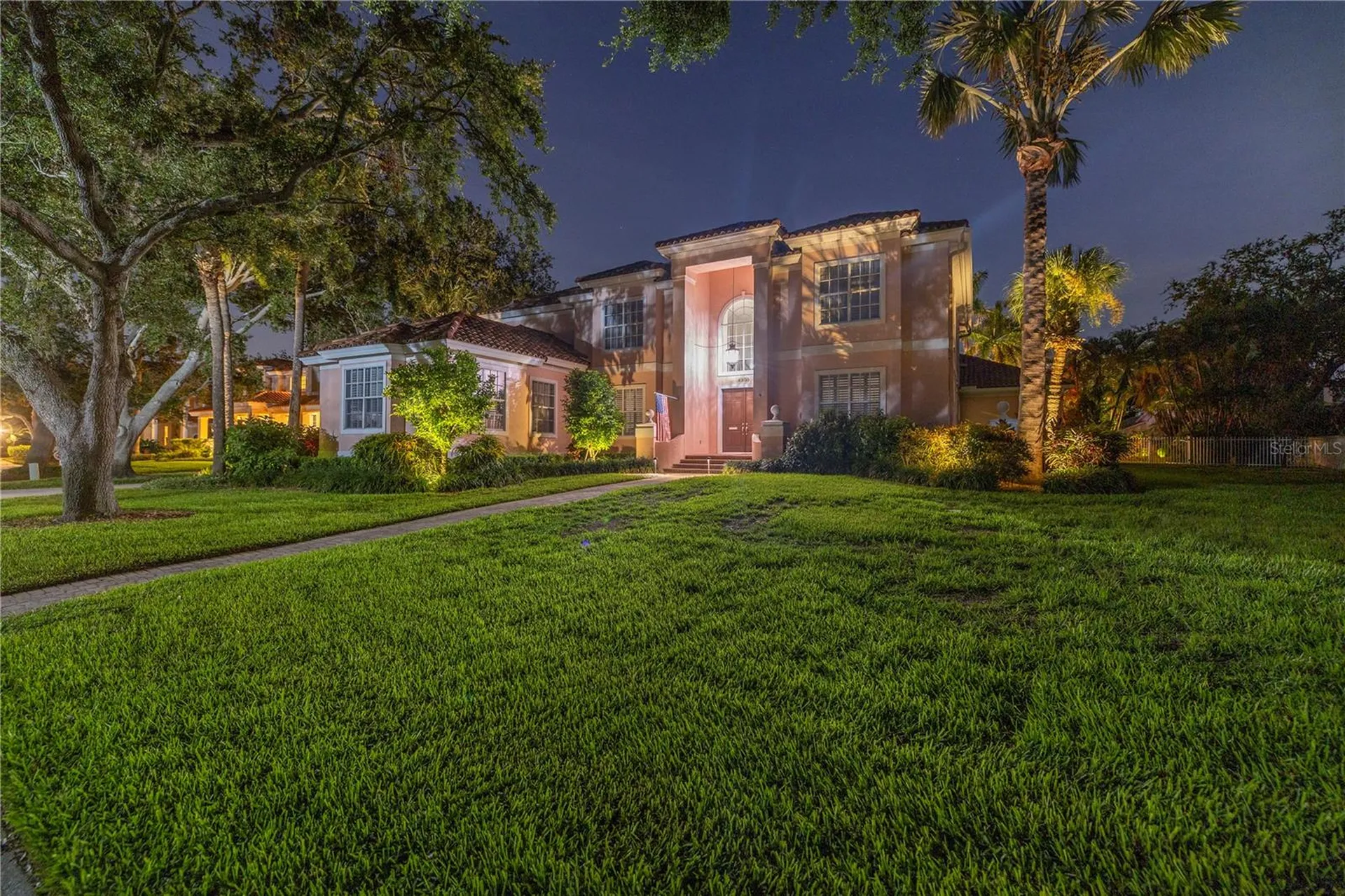 4930 Sandpiper Lane S St Petersburg FL 33711