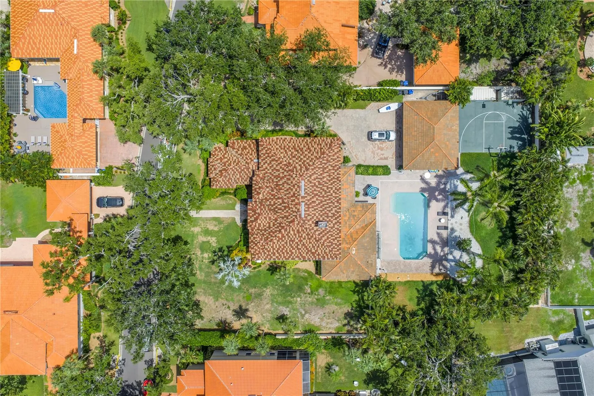 4930 Sandpiper Lane S St Petersburg FL 33711