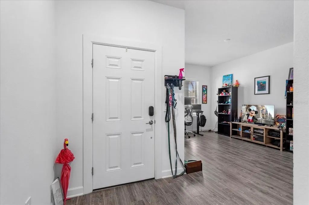 1774 Good Neighbor Loop Kissimmee FL 34744