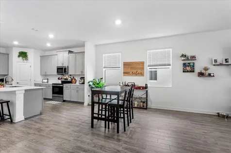 1774 Good Neighbor Loop Kissimmee FL 34744