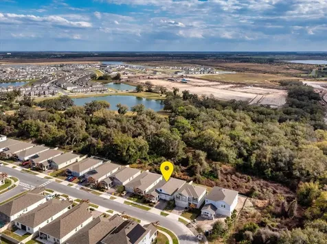 1774 Good Neighbor Loop Kissimmee FL 34744