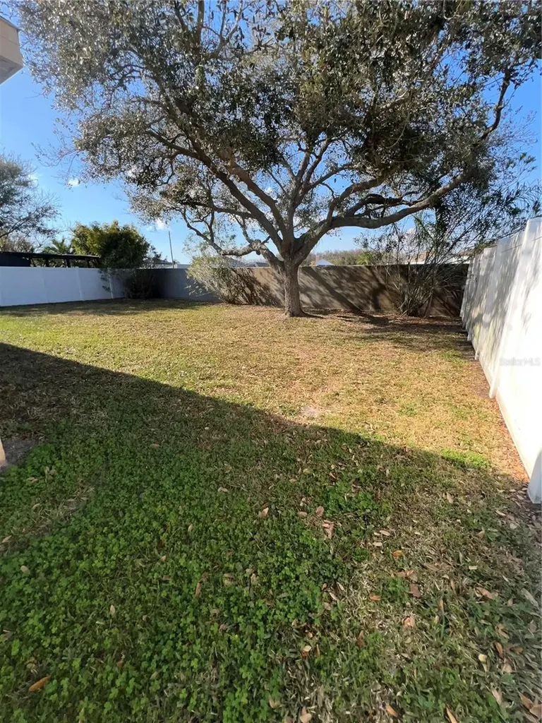 387 Tavernier Circle Oldsmar FL 34677