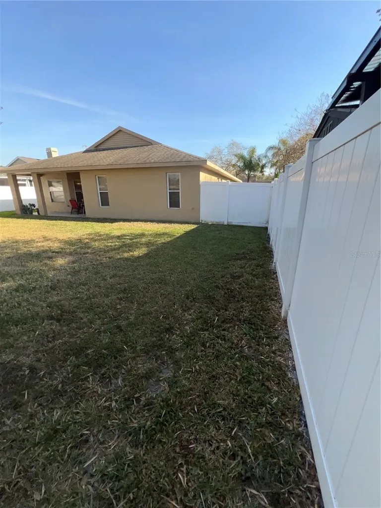 387 Tavernier Circle Oldsmar FL 34677