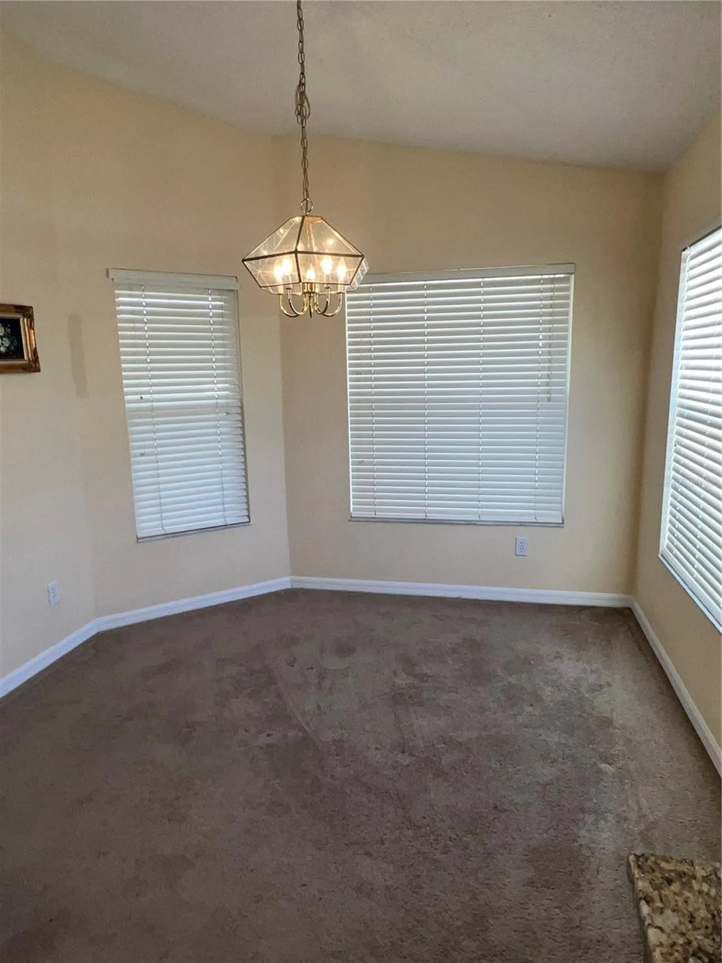 387 Tavernier Circle Oldsmar FL 34677