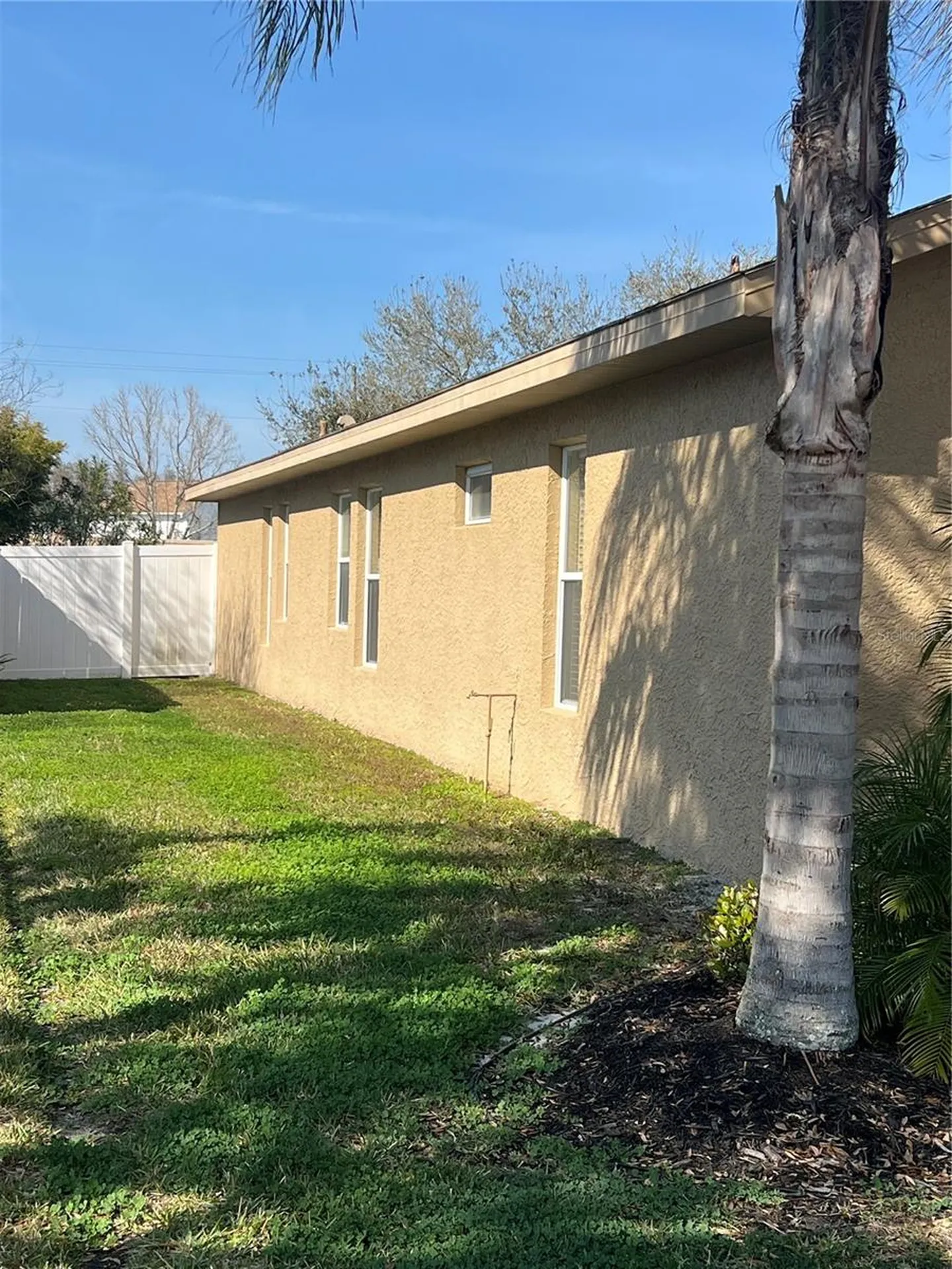 387 Tavernier Circle Oldsmar FL 34677