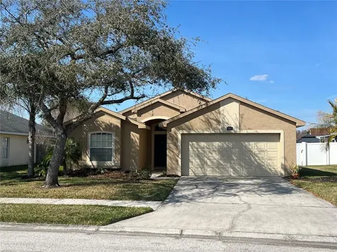 387 Tavernier Circle Oldsmar FL 34677