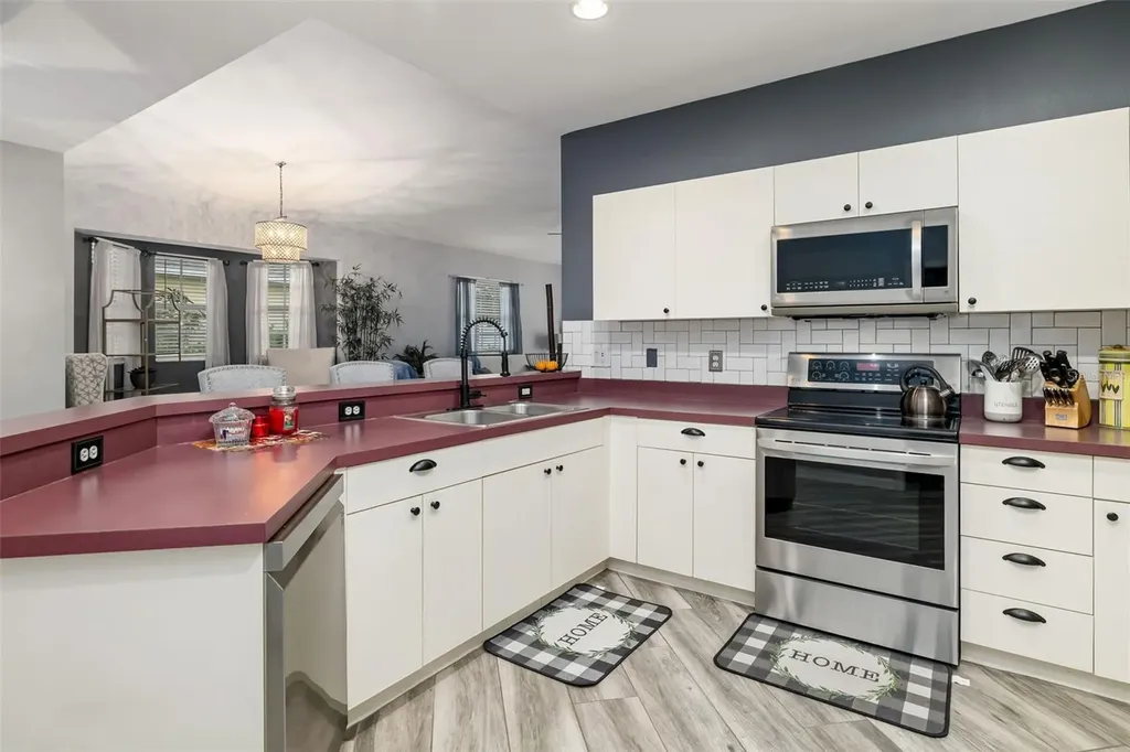411 28th Street W Palmetto FL 34221