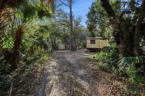 932 Country Club Road Sanford FL 32773