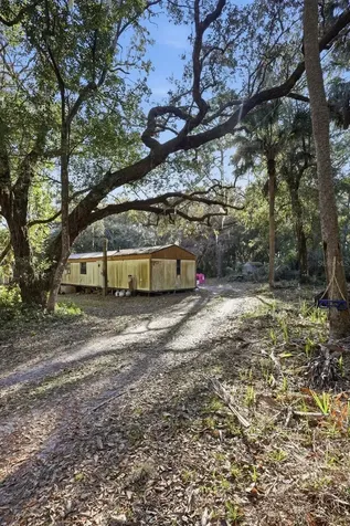 932 Country Club Road Sanford FL 32773