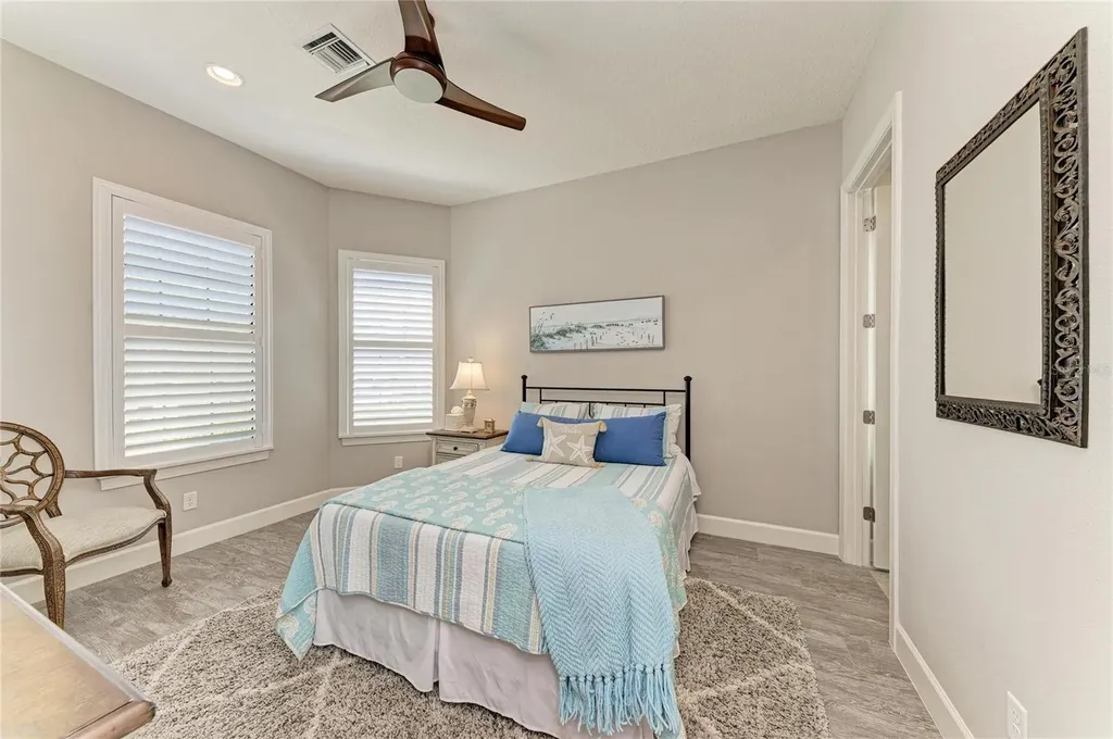 13326 Sorrento Way Bradenton FL 34211