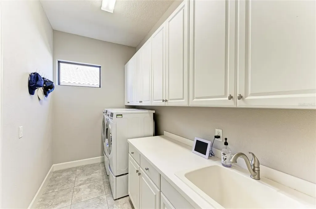 13326 Sorrento Way Bradenton FL 34211
