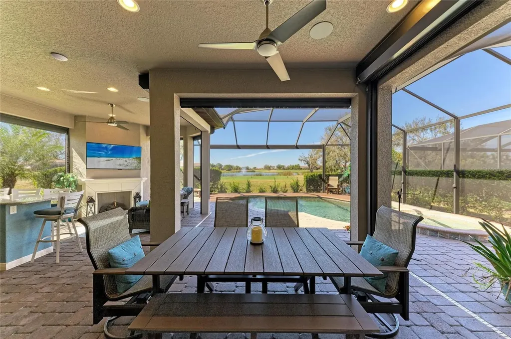 13326 Sorrento Way Bradenton FL 34211