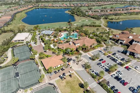 13326 Sorrento Way Bradenton FL 34211