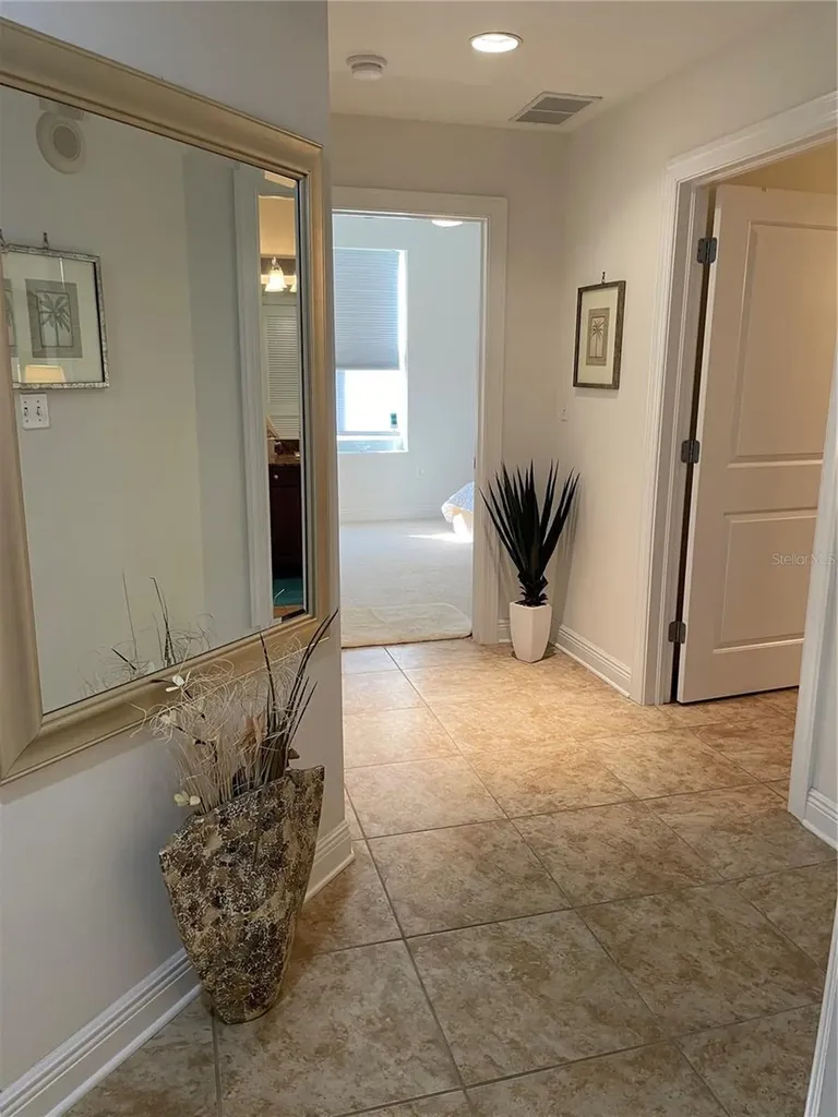 628 Cleveland Street Clearwater FL 33755