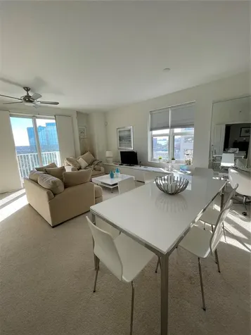 628 Cleveland Street Clearwater FL 33755