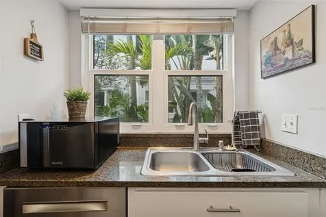 1201 W Horatio Street Tampa FL 33606
