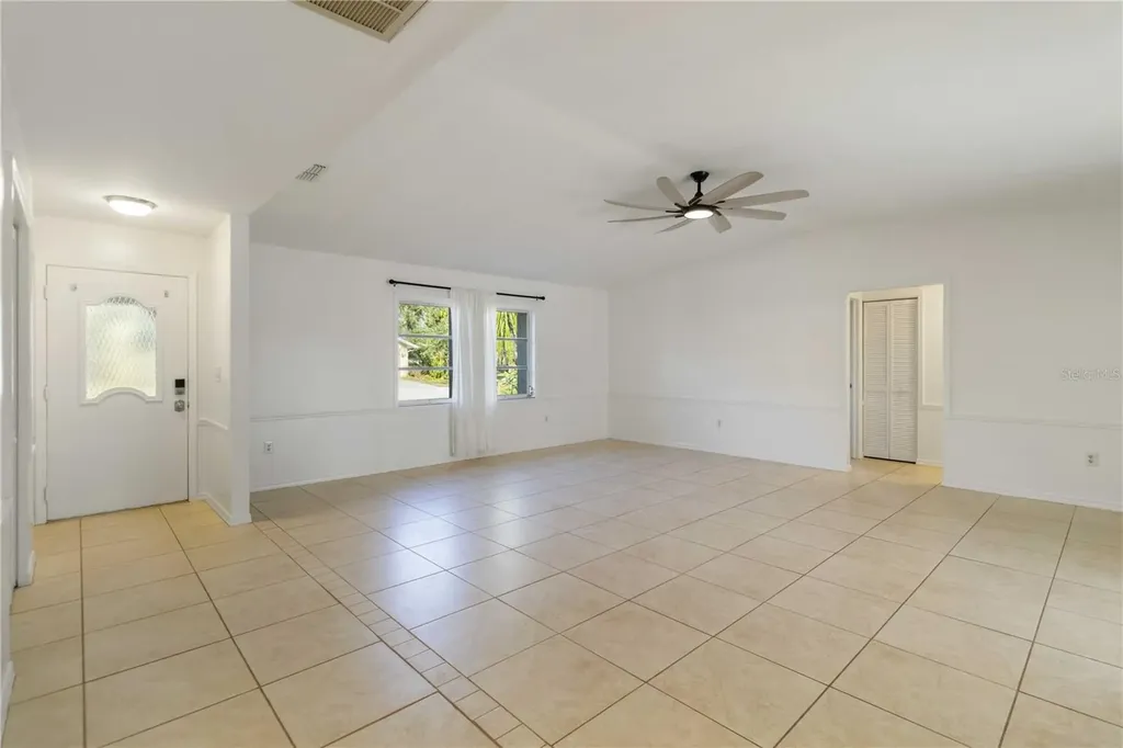 22285 Walton Avenue Port Charlotte FL 33952