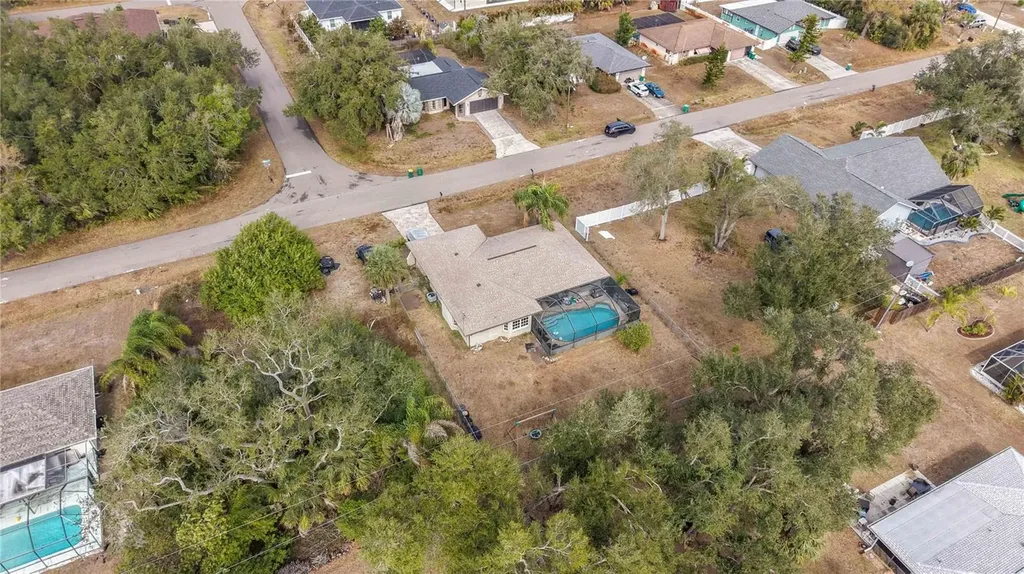 22285 Walton Avenue Port Charlotte FL 33952